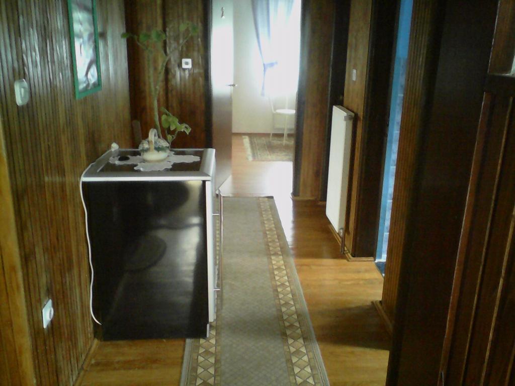 Gacka Rooms Vrhovine ภายนอก รูปภาพ